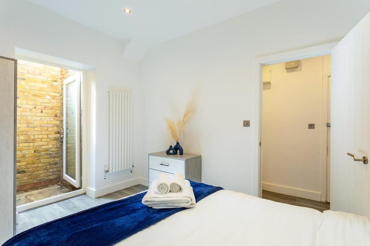 Apartament Stylish 2-Bed Flat In The Heart Of West Hampstead Londyn Zewnętrze zdjęcie