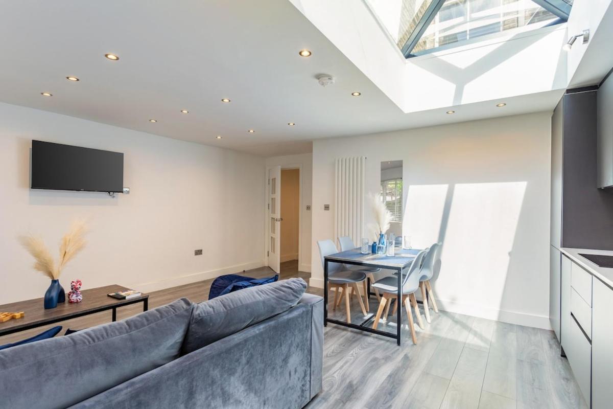 Apartament Stylish 2-Bed Flat In The Heart Of West Hampstead Londyn Zewnętrze zdjęcie