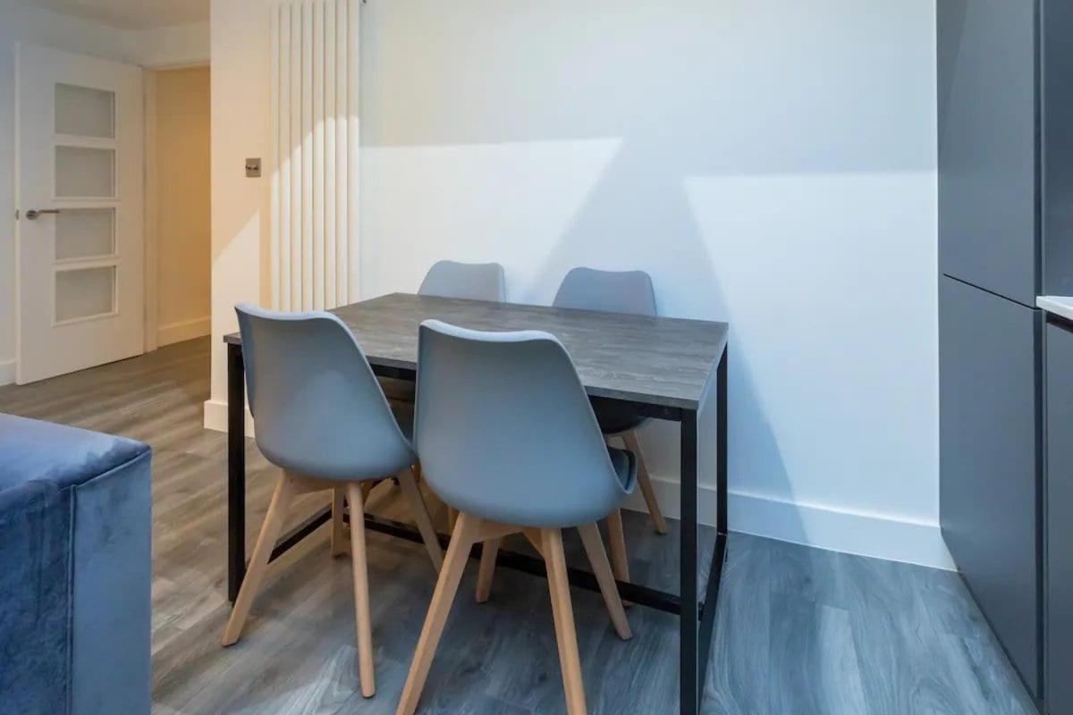 Apartament Stylish 2-Bed Flat In The Heart Of West Hampstead Londyn Zewnętrze zdjęcie