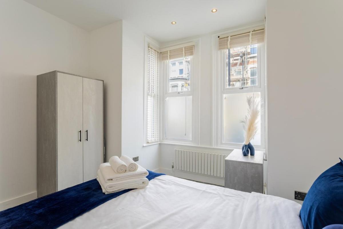 Apartament Stylish 2-Bed Flat In The Heart Of West Hampstead Londyn Zewnętrze zdjęcie